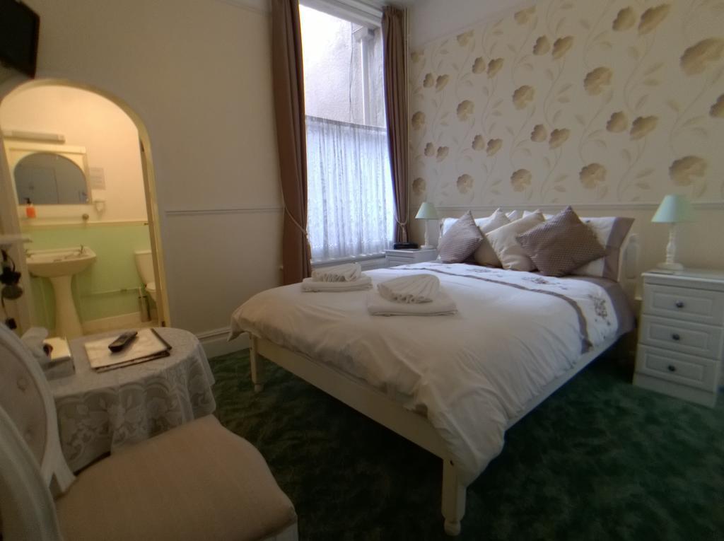 Crimdon Dene Hotel Torquay Quarto foto